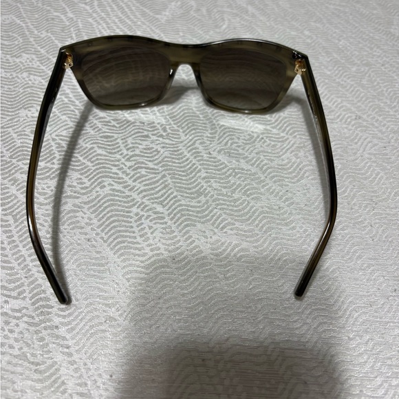 VALENTINO V650S 305 135 Studded Sunglasses in Olive Green - Picture 2 of 16